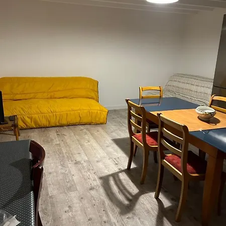 Independant En Duplex Proche Cote De Granit Rose Apartment