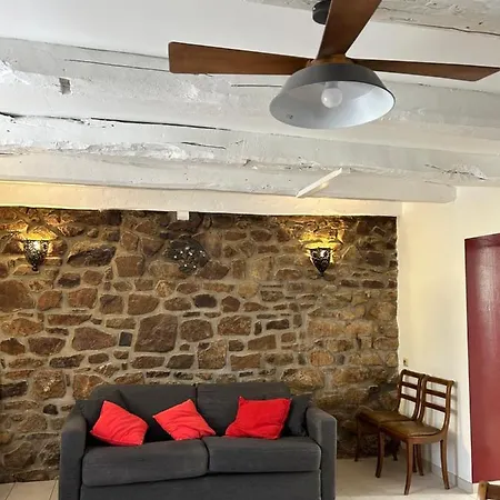 Independant En Duplex Proche Cote De Granit Rose Apartment *